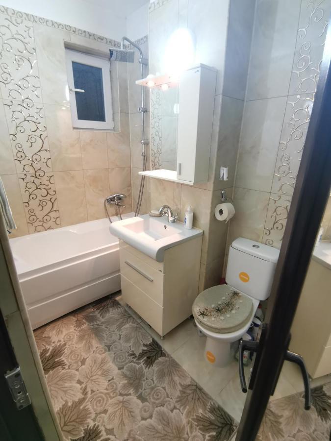 Apartament Central Baile Herculane Apartment Bagian luar foto
